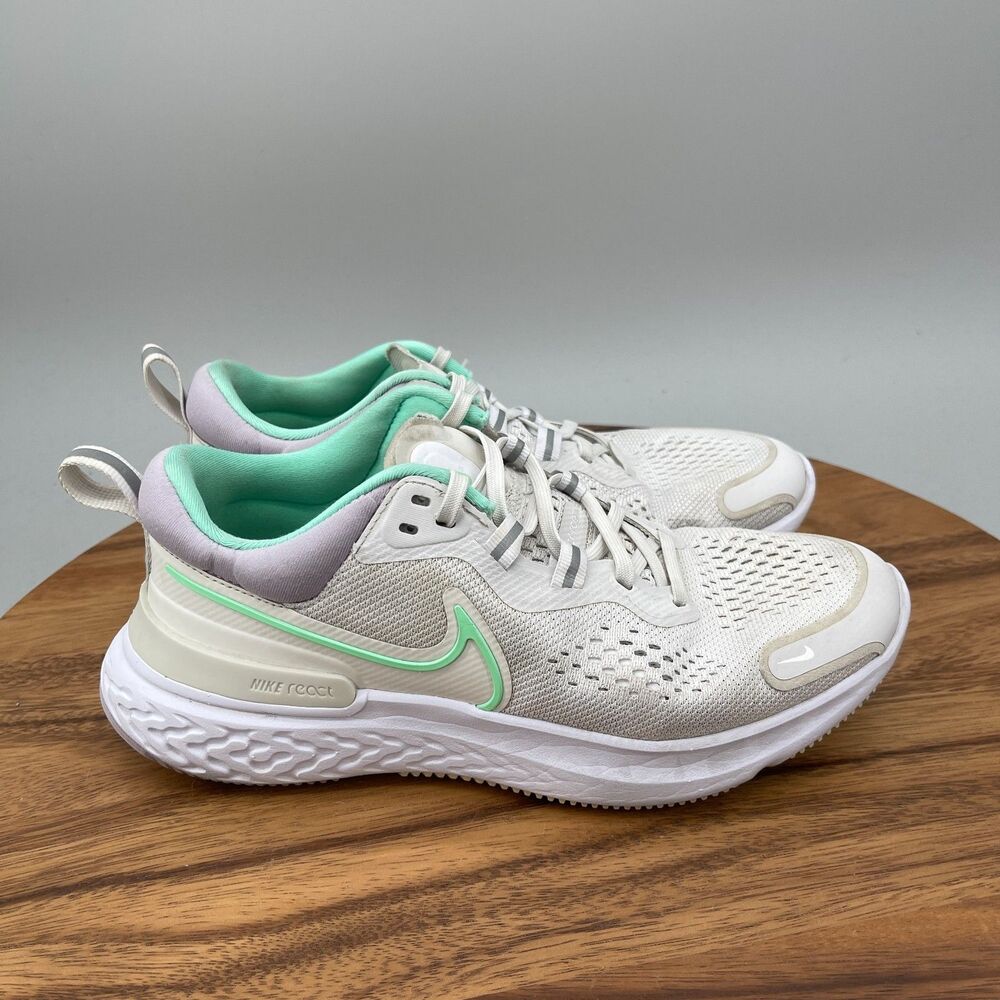 Nike React Miler 2 Shoes Womens Size 7.5 White Running Comfort Walking Sneakers